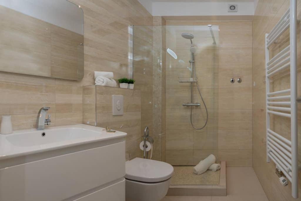 Villa Graf Подстрана Екстериор снимка