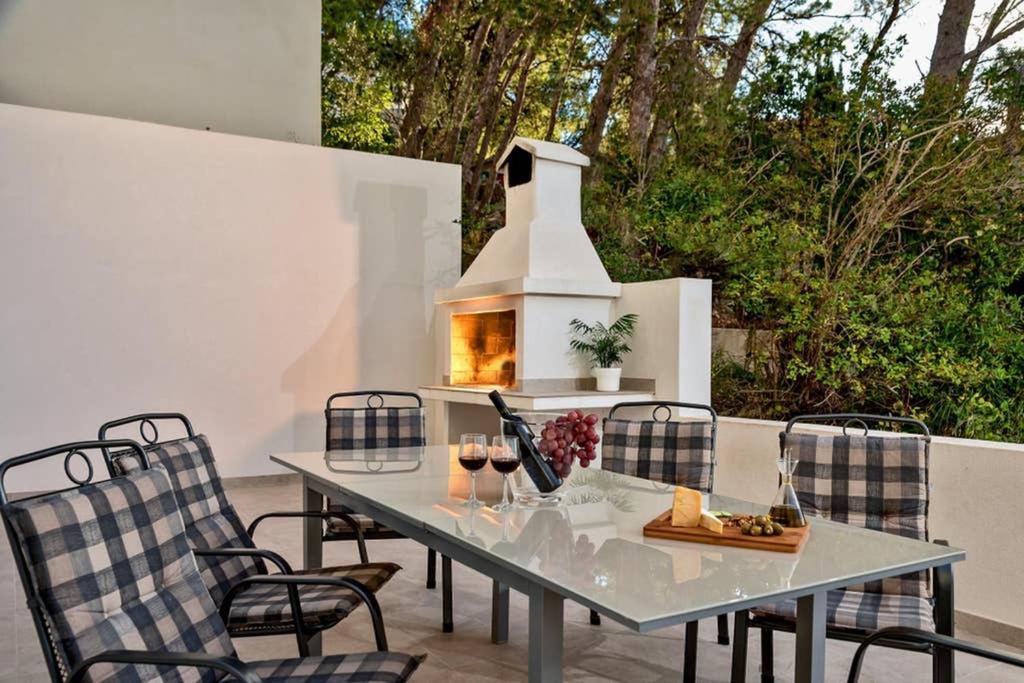 Villa Graf Подстрана Екстериор снимка