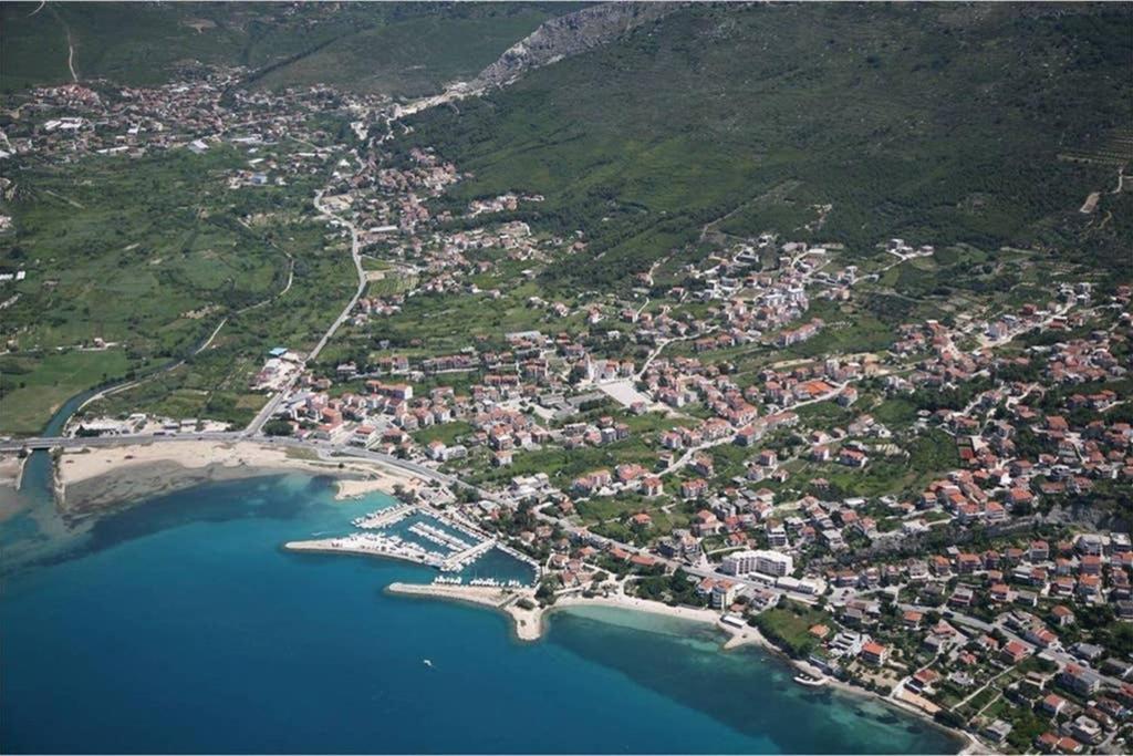 Villa Graf Подстрана Екстериор снимка