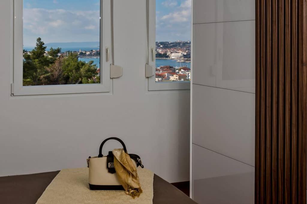 Villa Graf Подстрана Екстериор снимка
