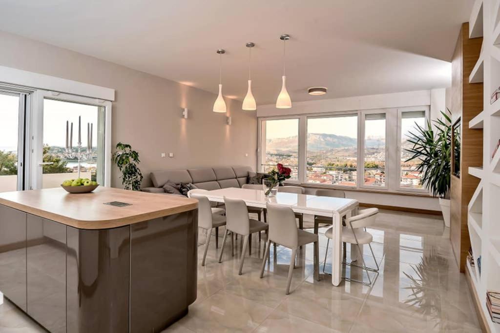 Villa Graf Подстрана Екстериор снимка